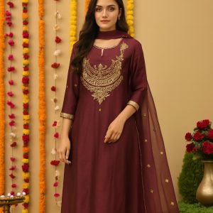Alternative view of Aarohini – Maroon Majesty Ensemble